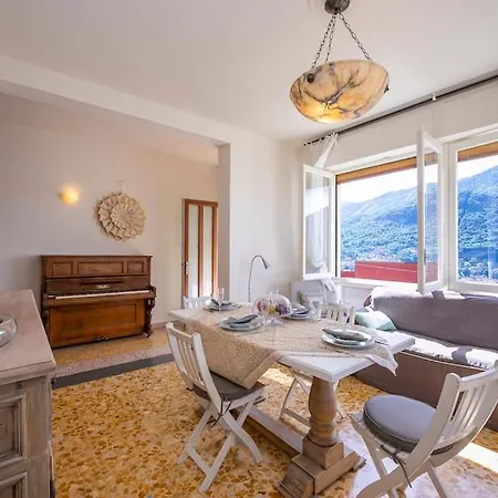 Sunrise Piano House